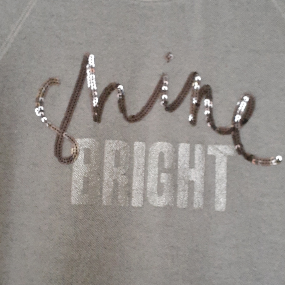 Sweater - Picture 2 of 4